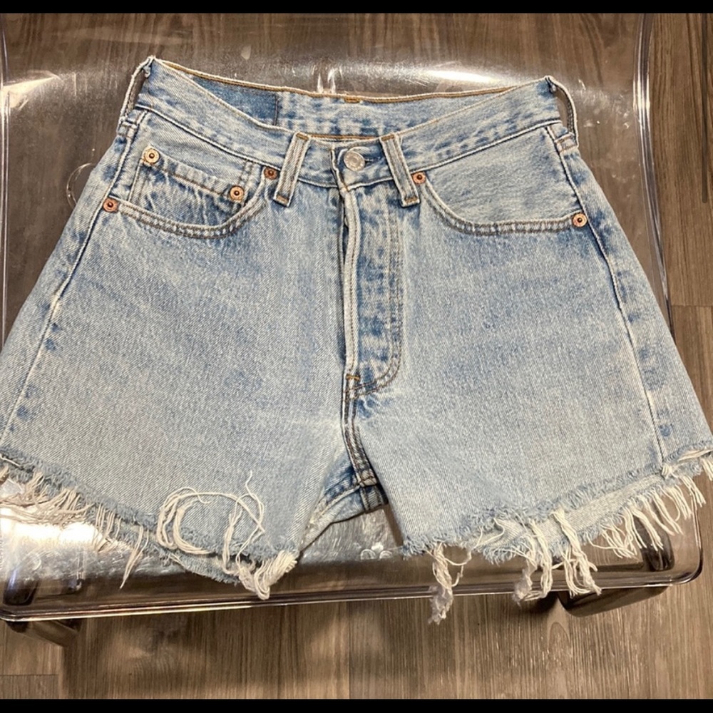 Levi’s High Waisted Shorts Vintage